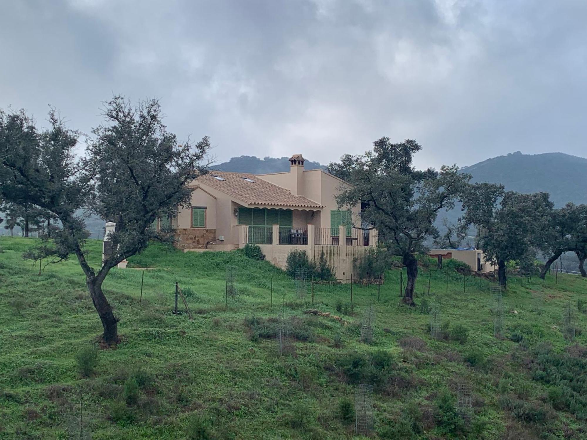 Alojamiento Rural En Aracena. Finca El Rehilete ภายนอก รูปภาพ